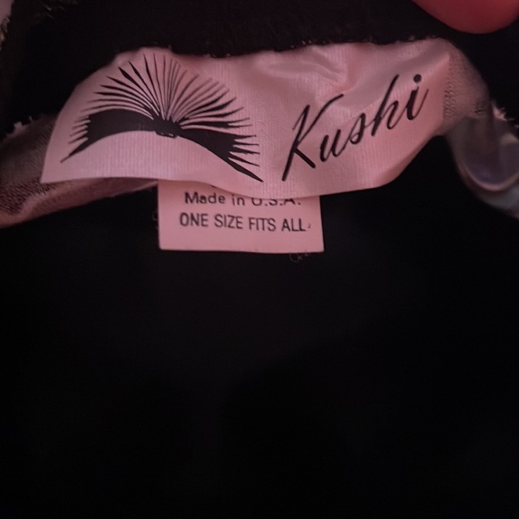 90s vintage graphic Tshirt. One size fits all. - Picture 4 of 5